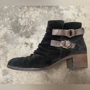 Black Suede Paul Green Muchen Handmade Boots